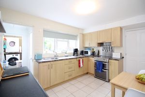 Kitchen- click for photo gallery